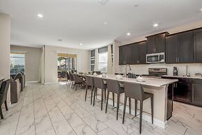 Fabulous 6 Bed Storey Lake Villa Pool & Spa 2145bmd