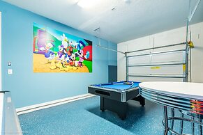 Beautiful 4 Bed With Pool & Spa