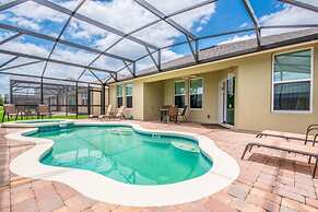 4 Bedroom 3 Bathroom Villa