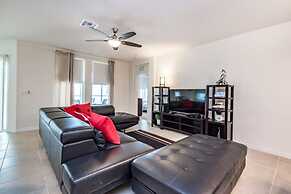 4 Bedroom 3 Bathroom Villa