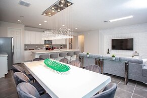 Luxury Solara 7 Bed Private Pool IHR 1039