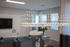 Luxury Solara 7 Bed Private Pool IHR 1039