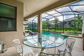 Luxury 6 Bedroom 4 Bath Home with Spa