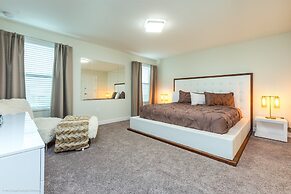 Luxury 6 Bedroom 4 Bath Home with Spa