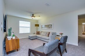 Luxury 6 Bedroom 4 Bath Home with Spa