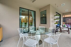 Luxury 6 Bedroom 4 Bath Home with Spa