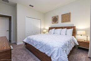 Luxury 6 Bedroom 4 Bath Home with Spa