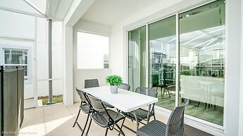 5 Bedroom 5 Bathroom Villa