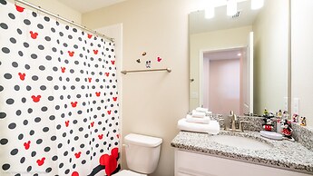 5 Bedroom 5 Bathroom Villa