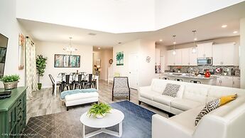 5 Bedroom 5 Bathroom Villa