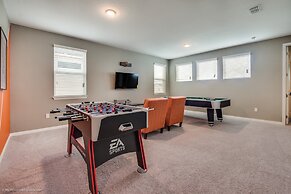 7 Bed 5 Ba Villa with Games, Pool & Spa