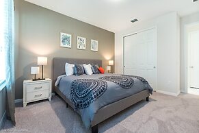 7 Bed 5 Ba Villa with Games, Pool & Spa