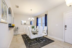 6 Bed 4 Ba Villa with Pool & Spa