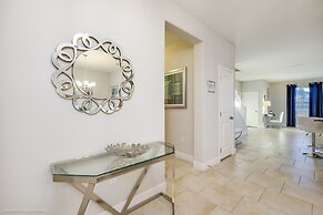 6 Bed 4 Ba Villa with Pool & Spa