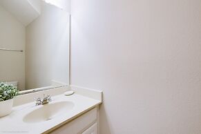 6 Bed 4 Ba Villa with Pool & Spa