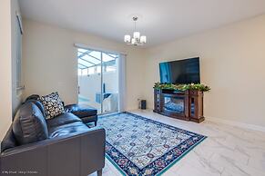 Lovely 4 Bed3 Bachampions Gatepool