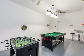 High End Champions Gate 6 Bdrm