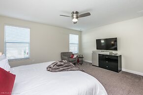 High End Champions Gate 6 Bdrm