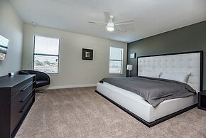 6bed 4Ba Villa Game Room Pool Spa