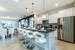 6 BD 5 BH House Game Room Pool Spa