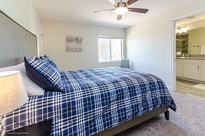 5 Bedroom House for 10 at Storey Lake