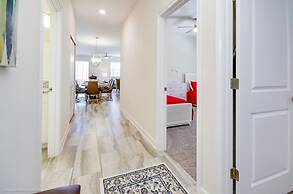 5 Bedroom House for 10 at Storey Lake