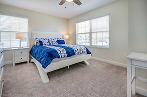 5 Bedroom House for 10 at Storey Lake