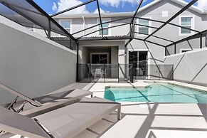 4bed 3Ba Storey Lake Home w. Pool