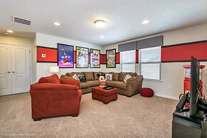 5 Bed 5 Ba Villa with Game Room, Pool & Spa