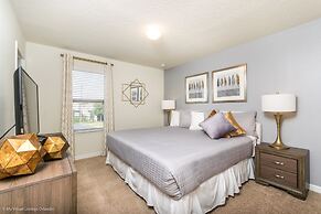 5 Bed 5 Ba Villa with Game Room, Pool & Spa