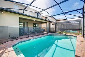 5 Bed 5 Ba Villa with Game Room, Pool & Spa