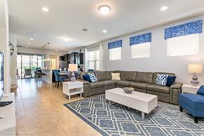 5 Bed 5 Ba Villa with Game Room, Pool & Spa