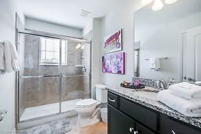 5 Bed 5 Ba Villa with Game Room, Pool & Spa