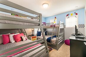 5 Bed 5 Ba Villa with Game Room, Pool & Spa