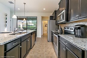 5 Bed 5 Ba Villa with Game Room, Pool & Spa