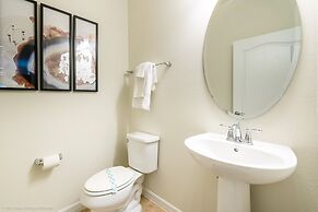 5 Bed 5 Ba Villa with Game Room, Pool & Spa