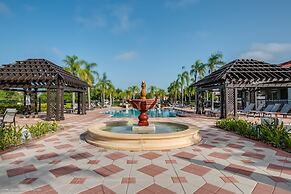 Modern 8 Bdrm 5 Bath Villa