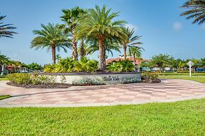 Modern 8 Bdrm 5 Bath Villa