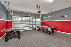 9 Bedroom Rental for 18 Guests