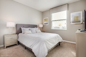 Beautiful 3 Bdrm 2 Bath Condo