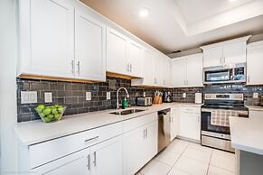 Beautiful 3 Bdrm 2 Bath Condo