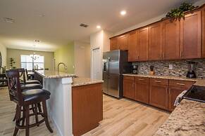 4 Bed 3 Ba Villa with Game Room & Pool