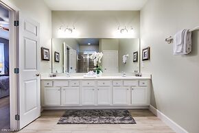 9 Bed Villa with Game Room, Pool & Spa