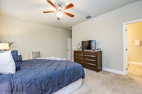 9 Bed Villa with Game Room, Pool & Spa