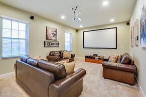 9 Bed Villa with Game Room, Pool & Spa