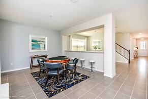 Fabulous 9 Bed 6,5 Ba Villa Games, Pool & Spa 9063srl