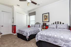 7 Bdrmstheatergamermpoolmansion