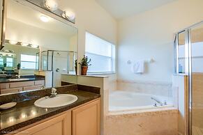 526wp 5 bed 4 Bathroom Overlooking Amazing View