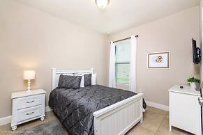 5 Bedroom 5 Bathroom Solterra Resort Luxury Villa