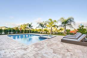 Family Friendly 9 Bedroom 8.5 Bathroom